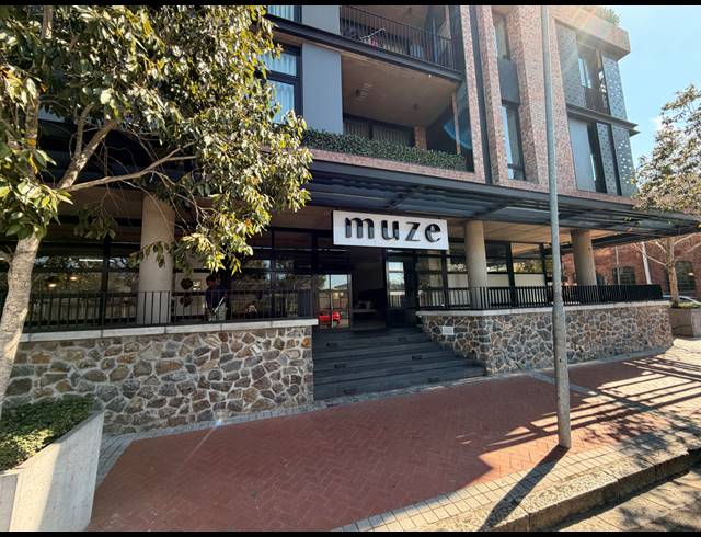 253M² RETAIL TO LET IN DE WATERKANT
